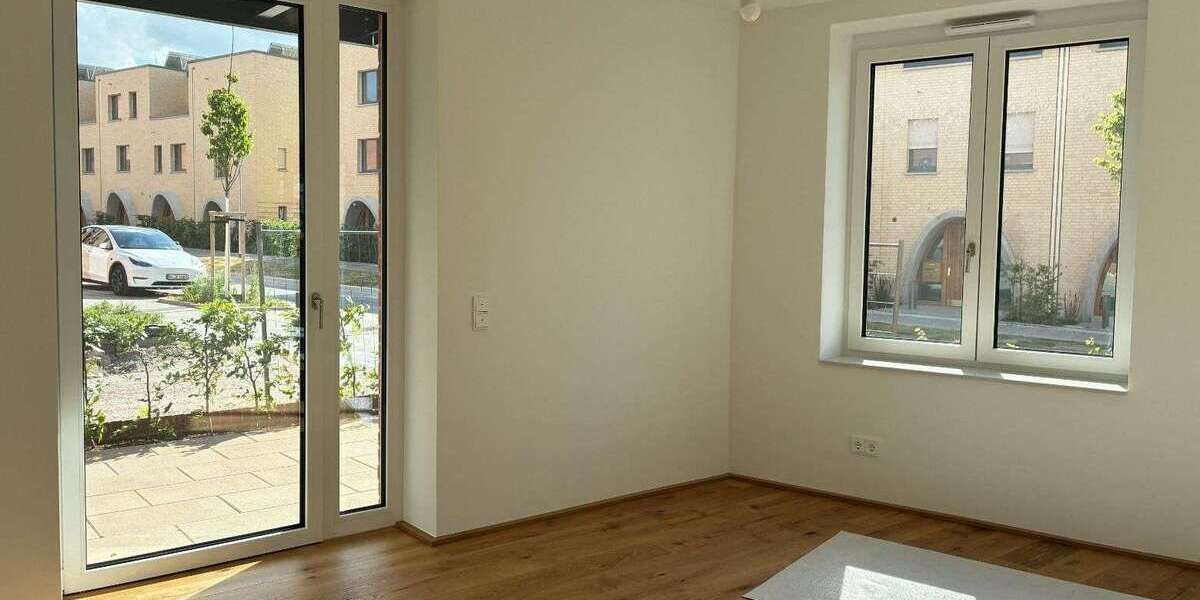 Etagenwohnung Hannover Kronsrode - 3 Zimmer, 90 m&sup2;, 1.389&euro; | Angebot:27018933