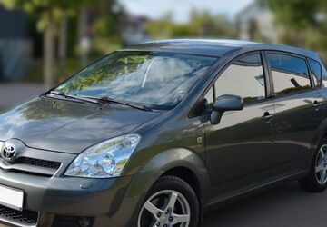 Toyota Corolla Verso 160.514 km 3.980 &euro; Seelze 30926
