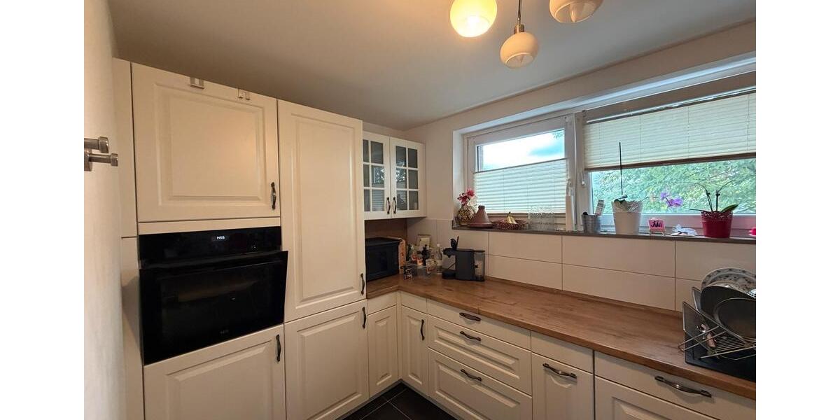 Etagenwohnung Hannover Döhren-Wülfel - 5 Zimmer, 100 m&sup2;, 1.400&euro; | Angebot:27613057