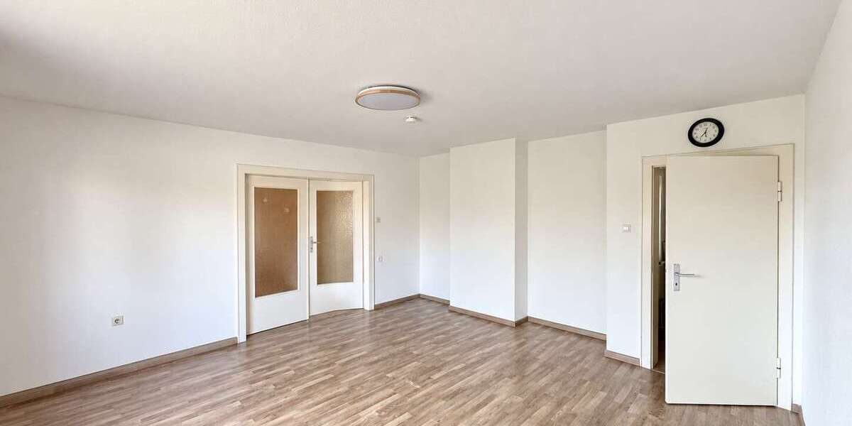 Etagenwohnung Hildesheim Moritzberg - 4 Zimmer, 81 m&sup2;, 810&euro; | Angebot:27476458