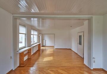Wohnung Hannover Vahrenwald-List - 4 Zimmer, 132 m&sup2;, 925&euro; | Angebot:26516027