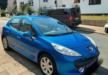 Peugeot 207 152.200 km 2.999 &euro; Hannover 30453