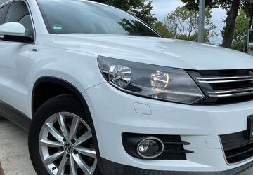 VW Tiguan 99.895 km 14.490 &euro; Hannover 30453