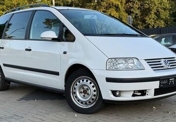VW Sharan 256.000 km 3.200 &euro; Neustadt 31535