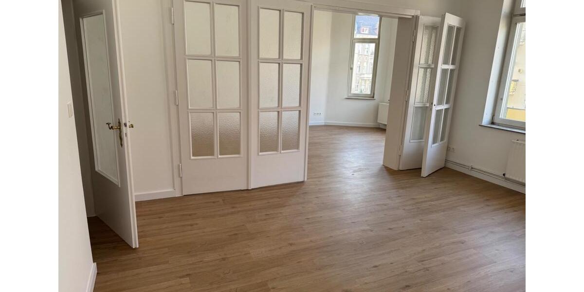 Etagenwohnung Hannover Vahrenwald-List - 3 Zimmer, 84 m&sup2;, 1.260&euro; | Angebot:27593706