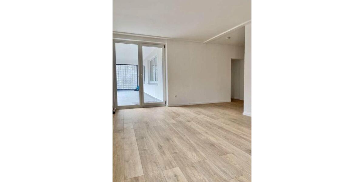 Erdgeschoßwohnung Langenhagen Engelbostel - 3 Zimmer, 90 m&sup2;, 1.100&euro; | Angebot:27542166