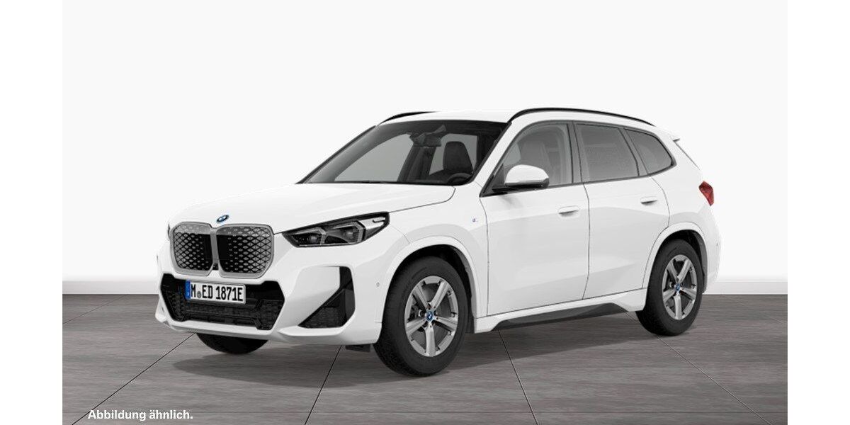 BMW iX1 11.373 km 51.900 &euro; Hannover 30539