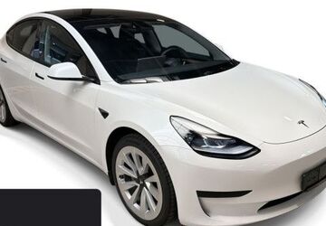 Tesla Model 3 52.140 km 28.200 &euro; Hannover 30519