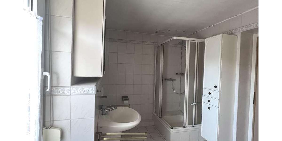 Teilansicht Badezimmer 1. Obergeschoss