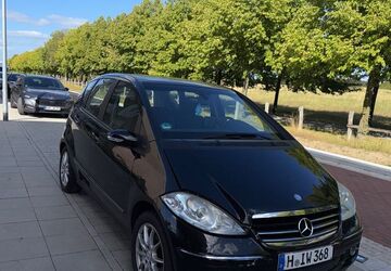 Mercedes-Benz A 150 212.000 km 950 &euro; Hannover 30539