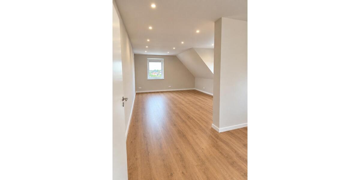Etagenwohnung Springe - 4 Zimmer, 130 m&sup2;, 1.040&euro; | Angebot:27547127