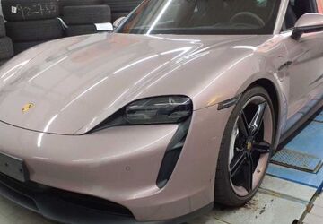 Porsche Taycan 65.200 km 62.990 &euro; Hannover 30453
