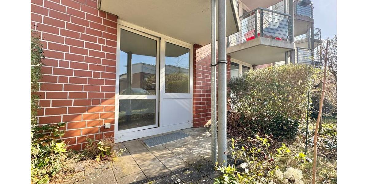 ... zur sonnigen Terrasse.