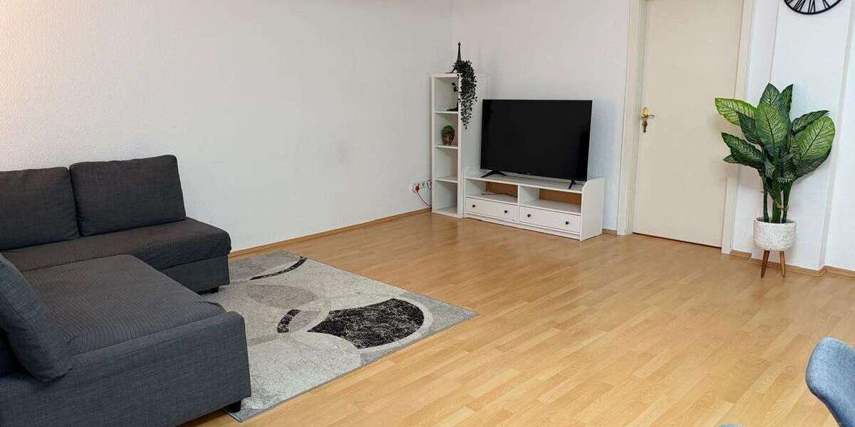 Etagenwohnung Hannover List - 3 Zimmer, 92 m&sup2;, 1.100&euro; | Angebot:26548703