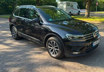 VW Tiguan 84.000 km 19.900 &euro; Hannover 30659