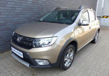 Dacia Sandero 86.900 km 9.995 &euro; Hannover 30179