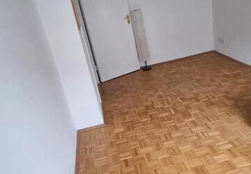 Wohnung Hannover Vahrenwald-List - 4 Zimmer, 115 m&sup2;, 590&euro; | Angebot:27585181