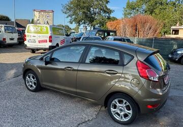 Ford Fiesta 89.400 km 6.650 &euro; Langenhagen 30853