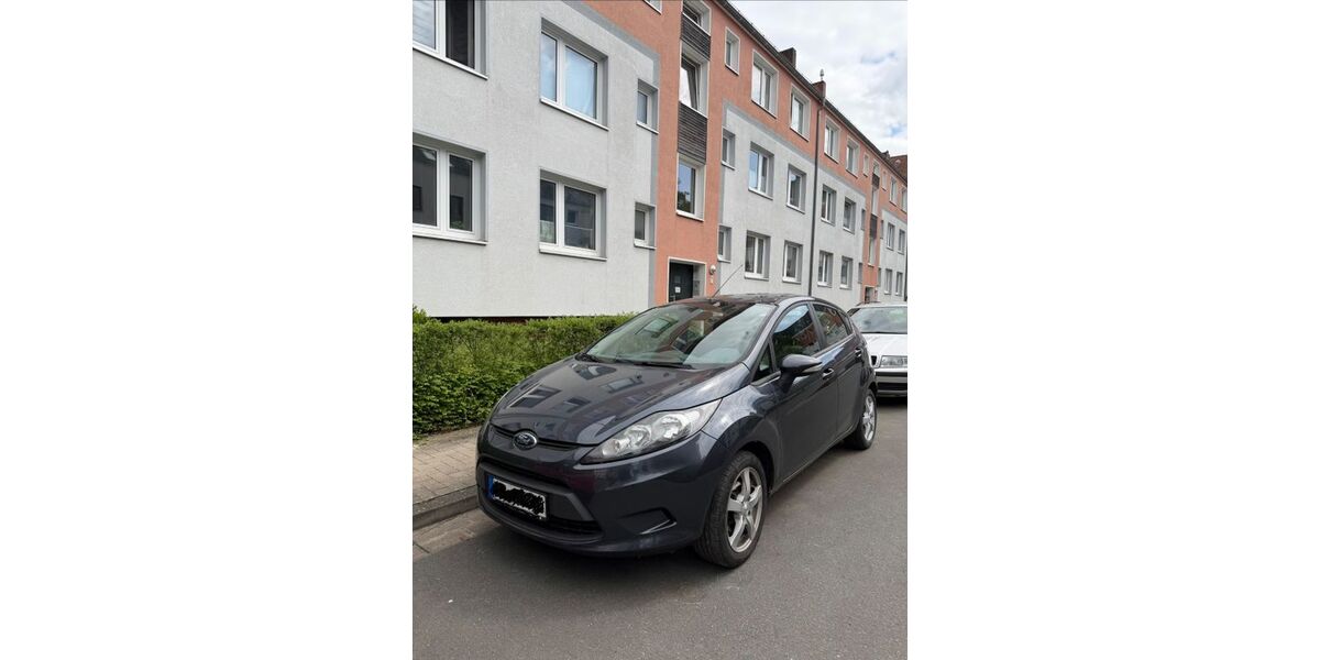 Ford Fiesta 126.500 km 3.900 &euro; Hannover 30625